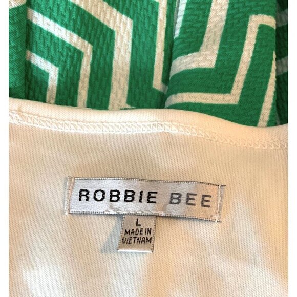 Robbie Bee Dress Size Large Fit and Flare Green White Geometric Print Cap Sleeve - Picture 3 of 4